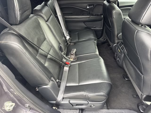 Used 2020 Honda Pilot Touring image 15