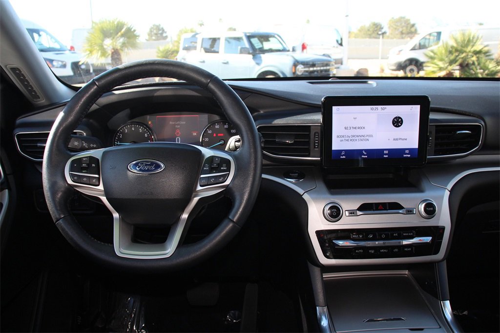 Certified 2022 Ford Explorer XLT w/ Equipment Group 202A image 16