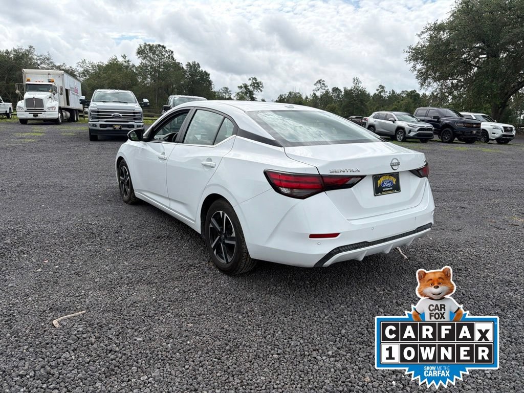 Used 2024 Nissan Sentra SV FWD image 3