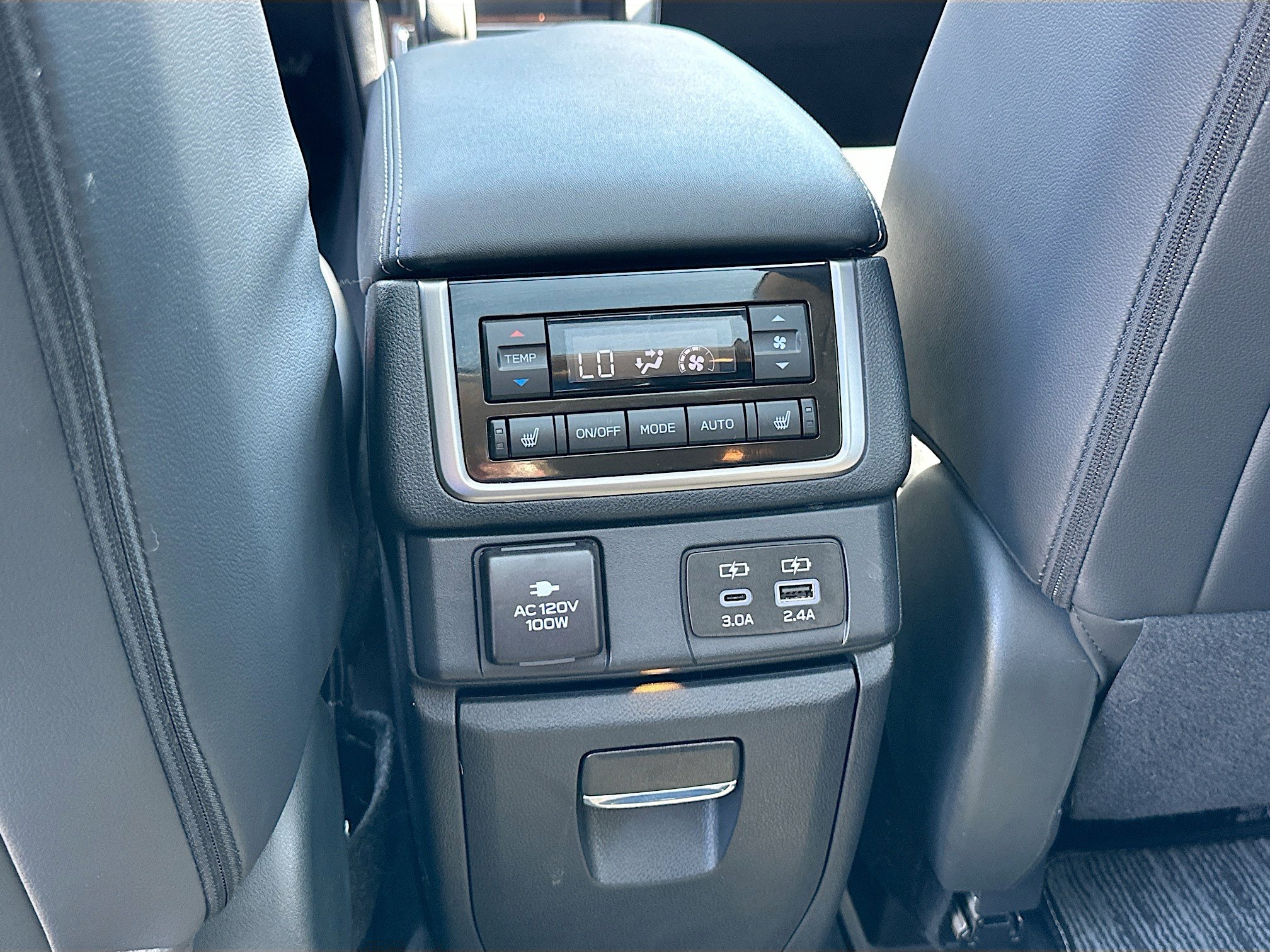 Used 2023 Subaru Ascent Touring AWD/4WD image 26