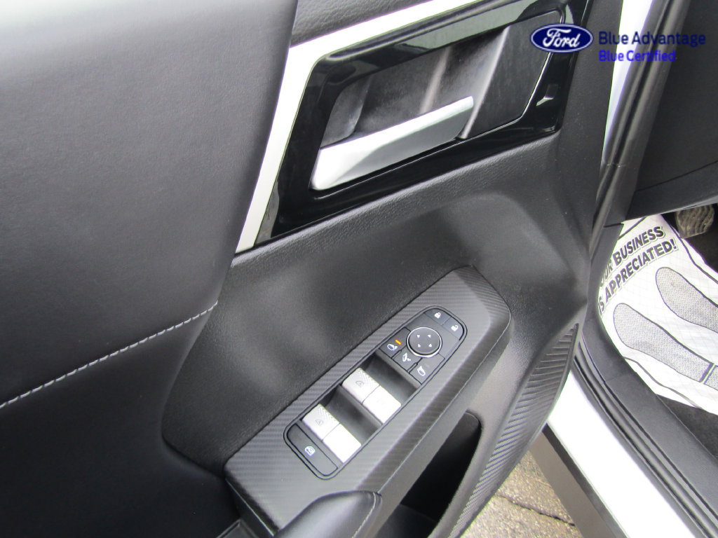 Used 2024 Mitsubishi Outlander SE Black Edition AWD/4WD image 24