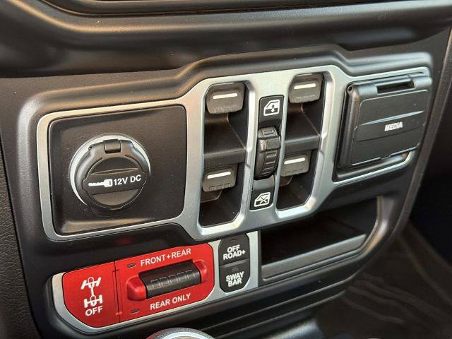 Used 2020 Jeep Gladiator Rubicon w/ LED Lighting Group AWD/4WD image 26