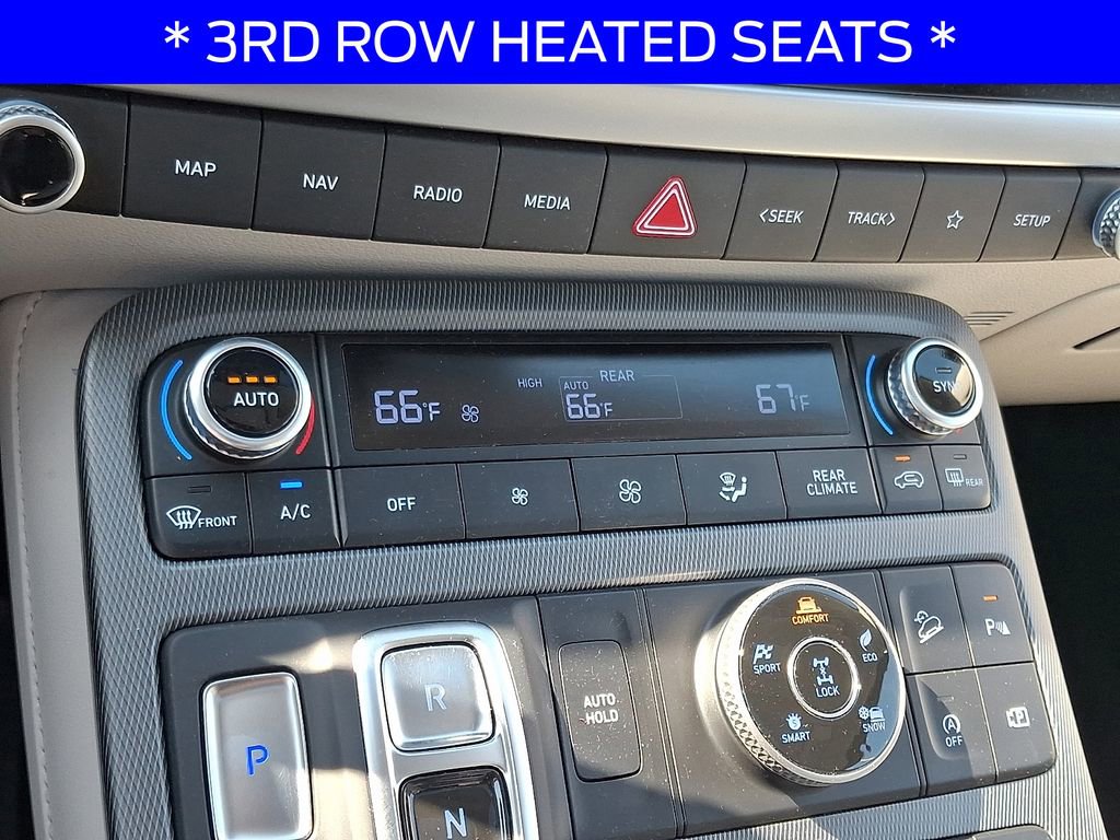 Used 2024 Hyundai Palisade Limited AWD/4WD image 18
