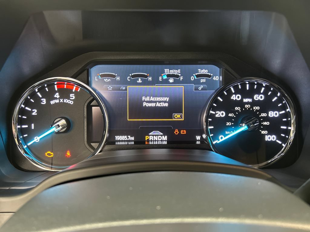 Certified 2022 Ford F350 Platinum w/ Snow Plow Prep Package AWD/4WD image 24