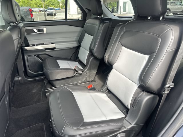 Certified 2023 Ford Explorer XLT w/ Equipment Group 202A AWD/4WD image 23