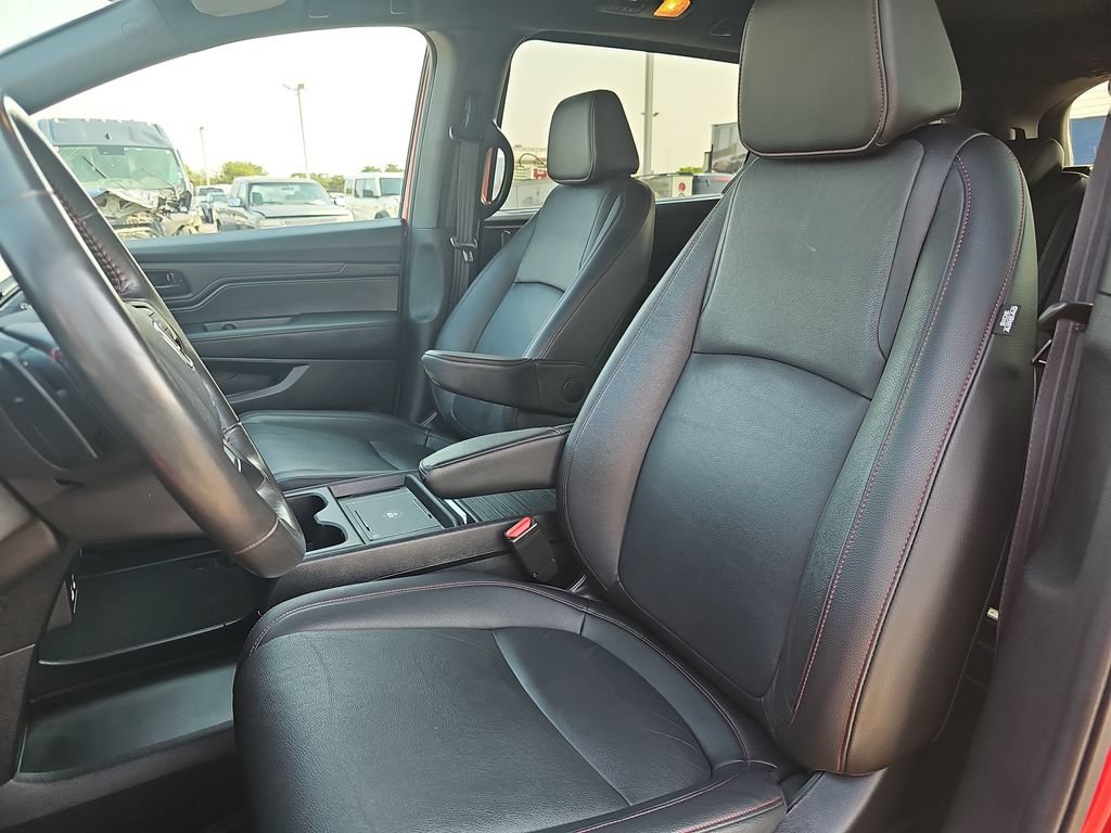 Used 2025 Honda Odyssey Sport-L image 15
