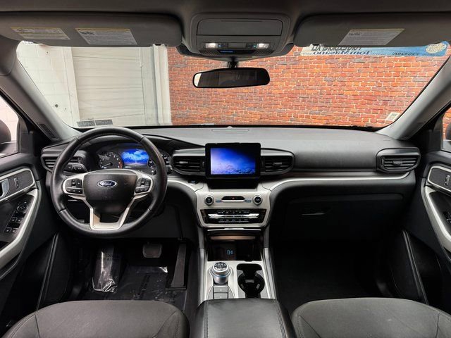 Certified 2023 Ford Explorer XLT image 14