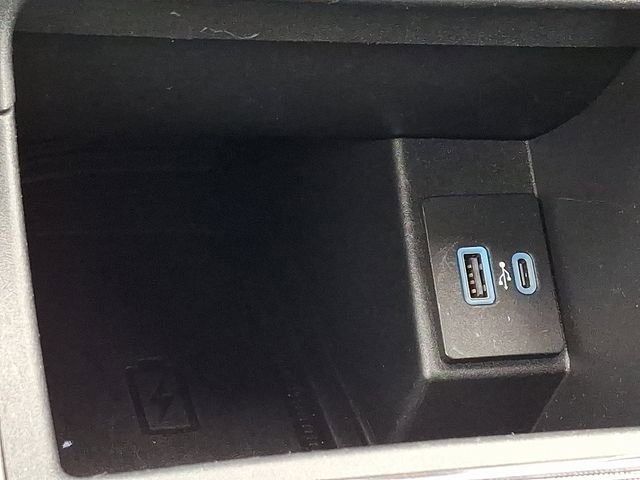 Certified 2022 Ford Edge SEL w/ Convenience Package image 24