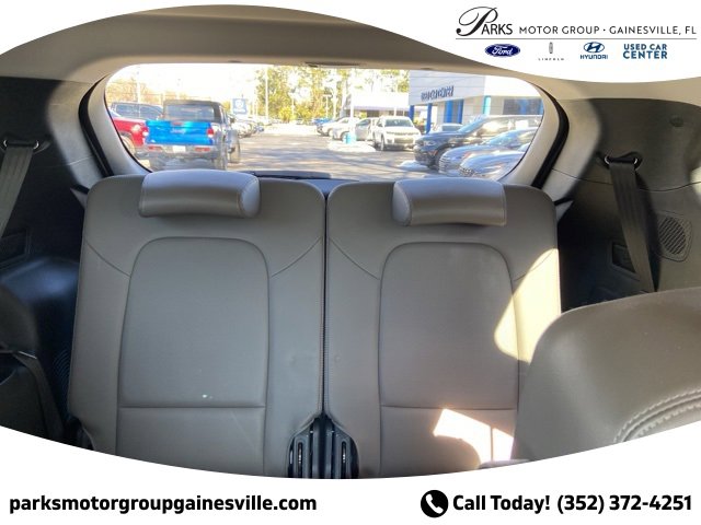 Used 2018 Hyundai Santa Fe Limited image 14