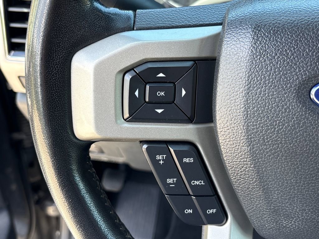 Certified 2022 Ford F250 Lariat w/ Lariat Value Package AWD/4WD image 17