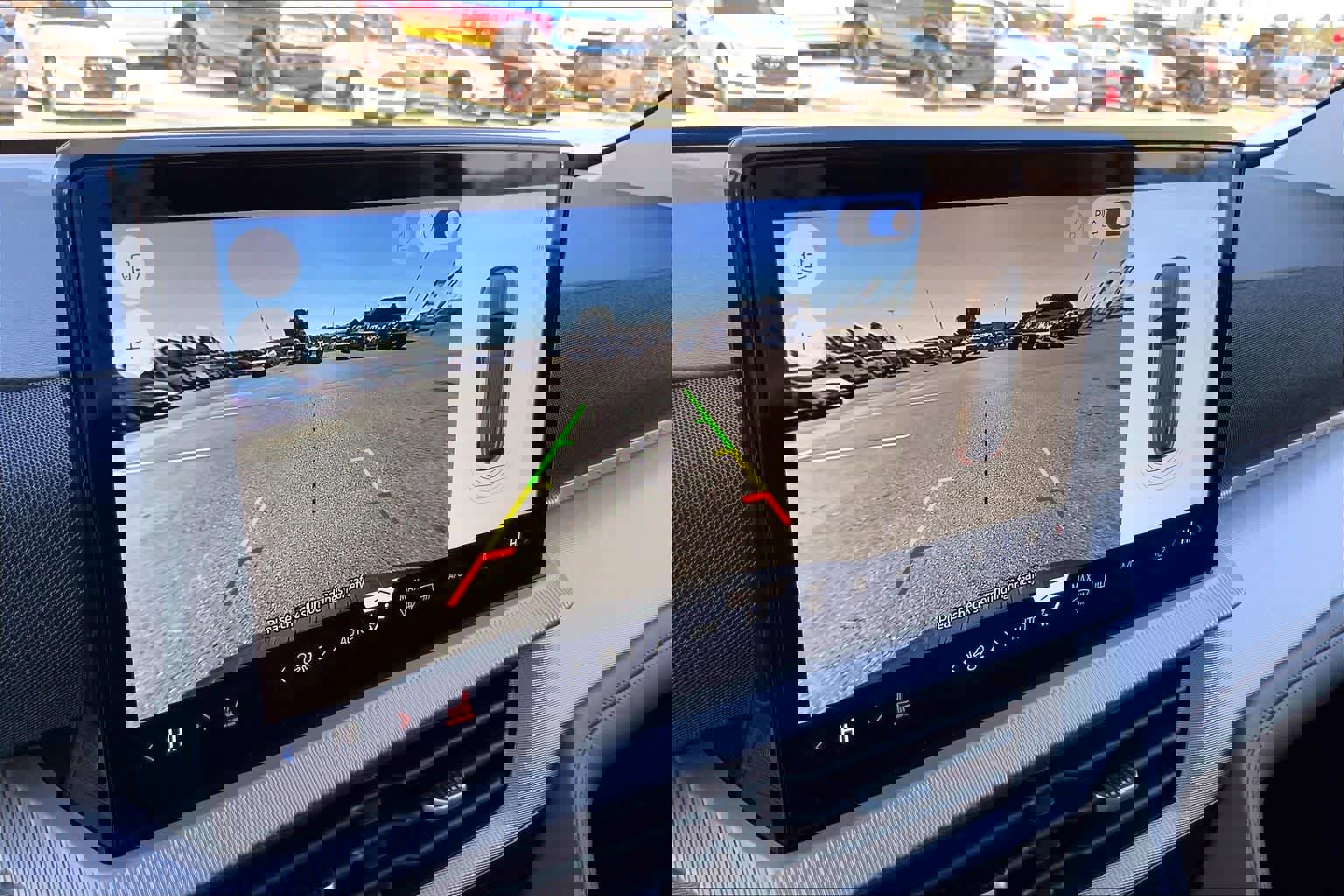 Certified 2025 Ford Explorer Active image 27