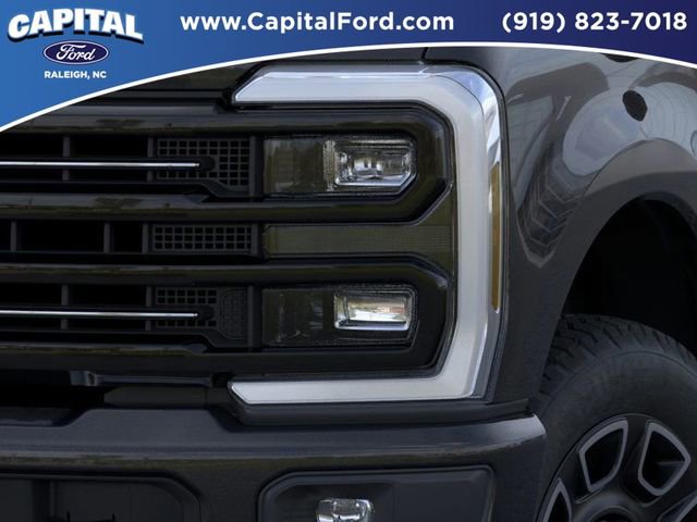 Certified 2025 Ford F250 Platinum image 18