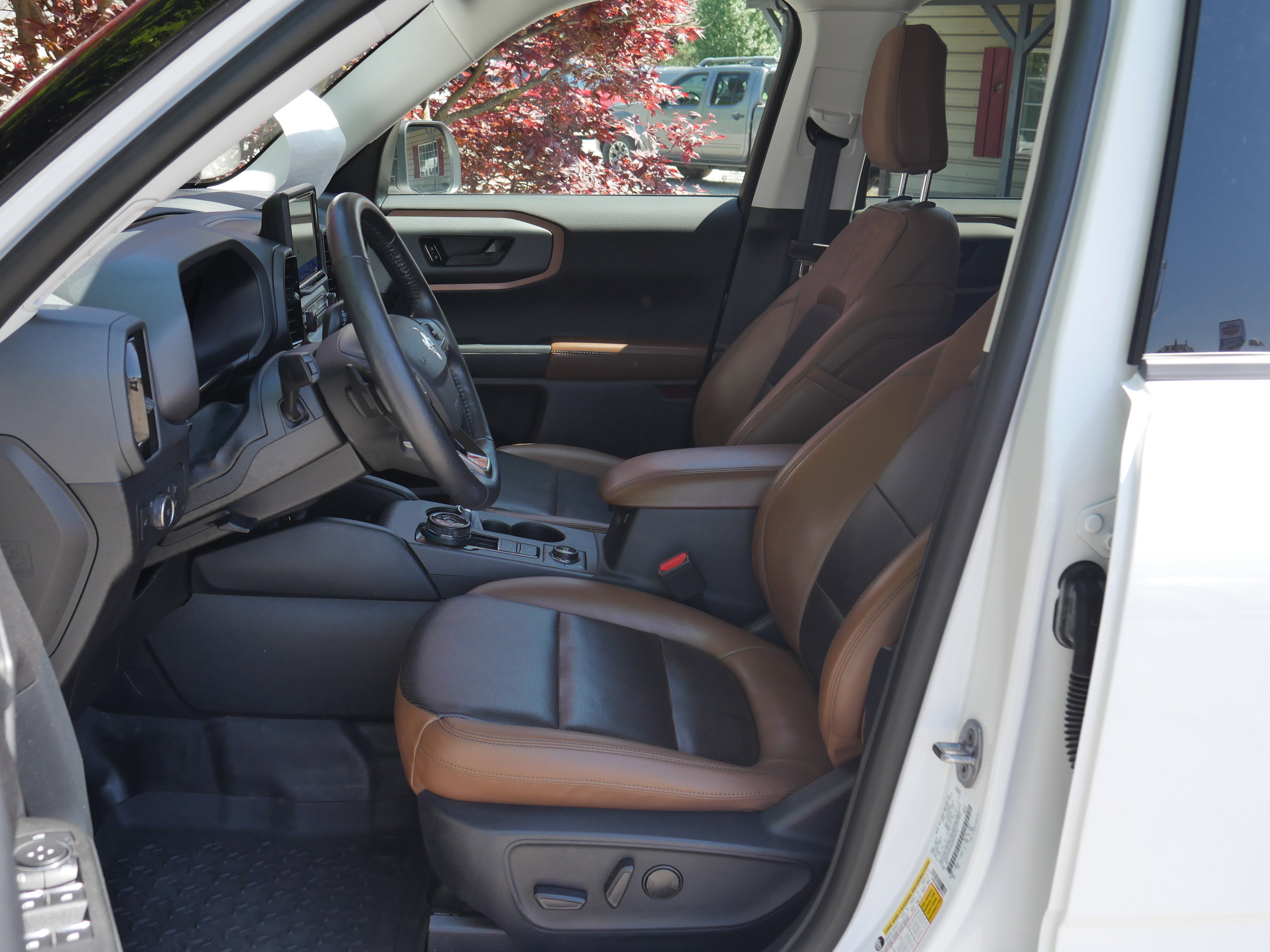 Certified 2022 Ford Bronco Sport Badlands w/ Premium Package AWD/4WD image 3