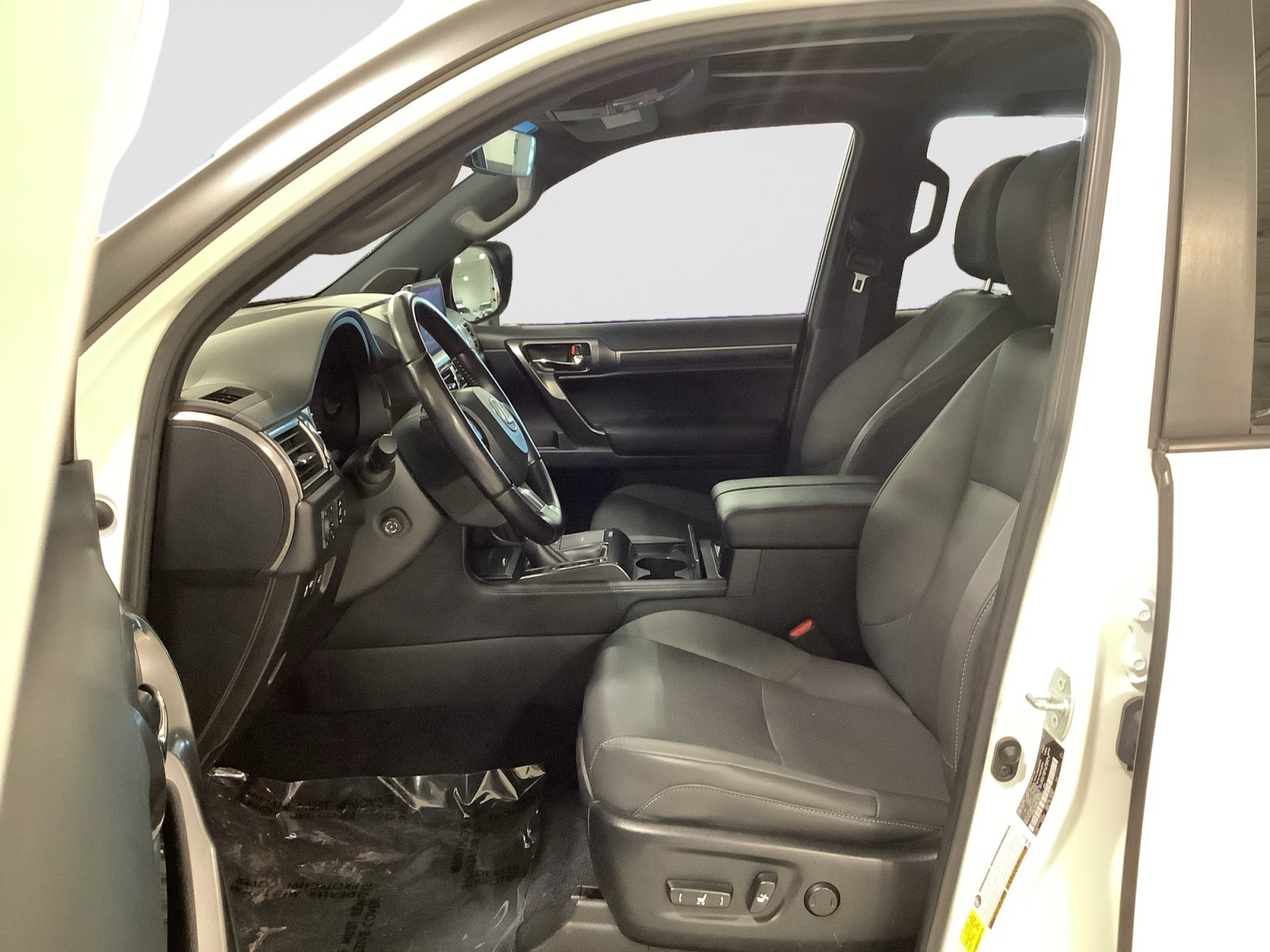 Used 2022 Lexus GX 460 w/ Black Line Special Edition AWD/4WD image 11