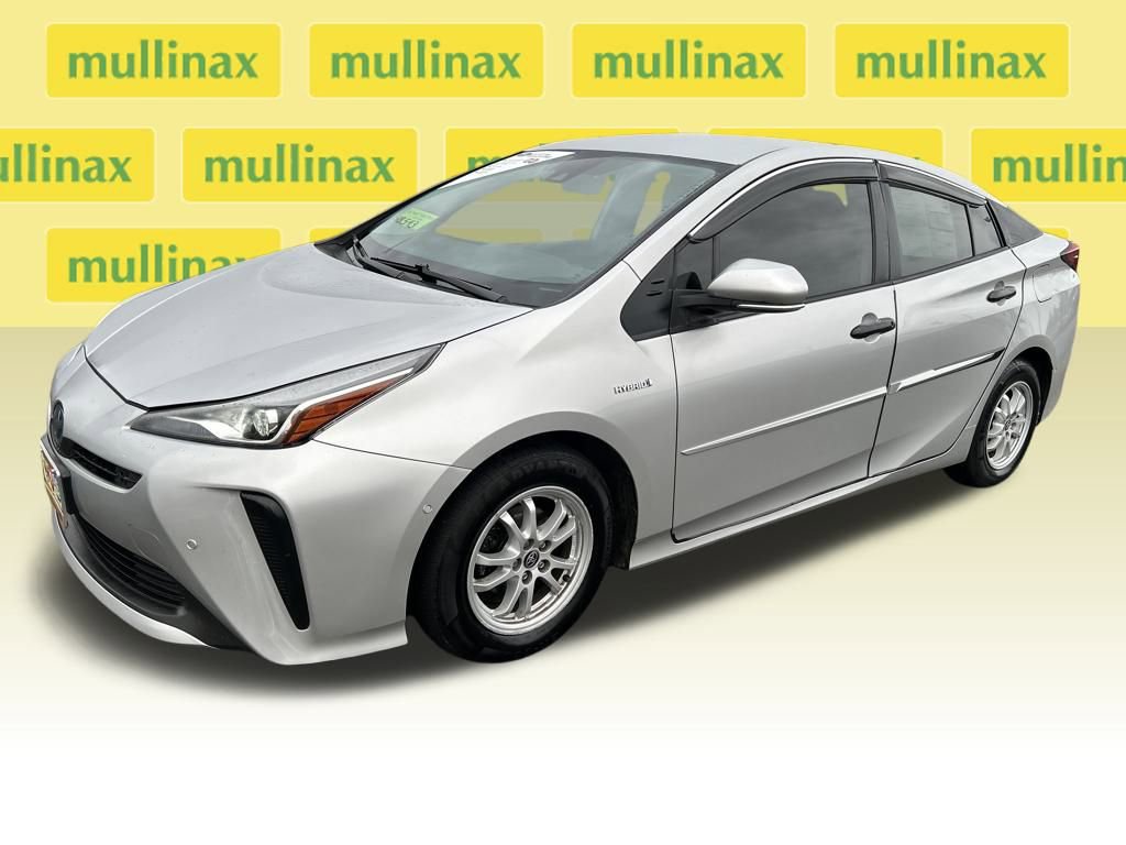 Used 2022 Toyota Prius LE image 16