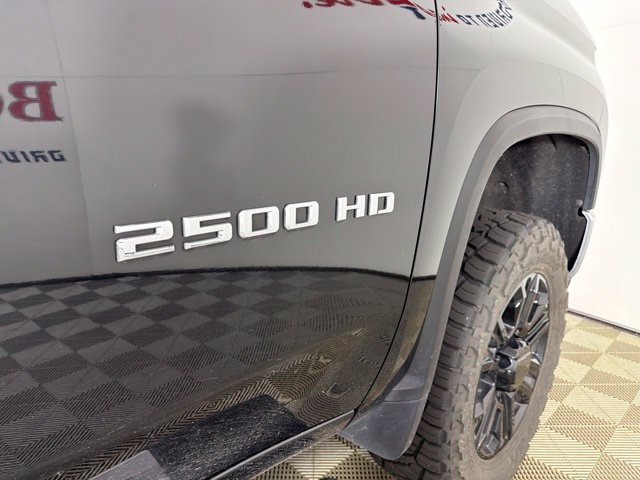 Used 2020 Chevrolet Silverado 2500 LTZ AWD/4WD image 21