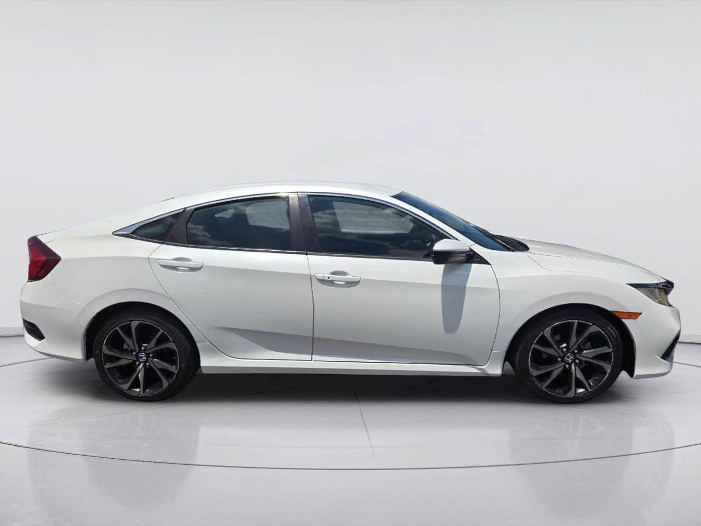 Used 2021 Honda Civic Sport image 4