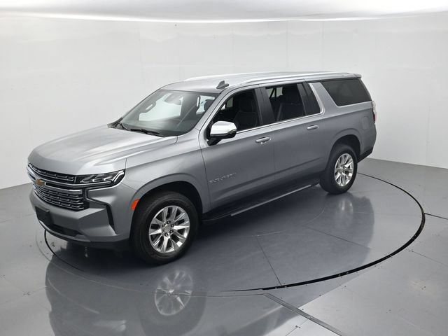 Used 2024 Chevrolet Suburban Premier AWD/4WD image 47