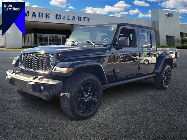 Used 2025 Jeep Gladiator Sport image 1