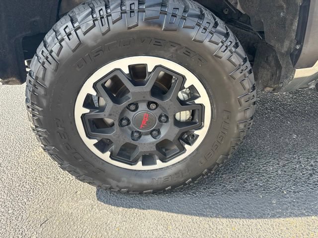 Used 2026 Toyota Tacoma TRD Off-Road AWD/4WD image 3