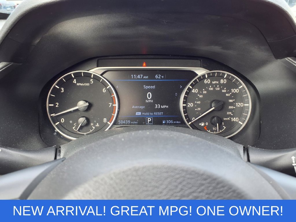 Used 2025 Nissan Altima 2.5 SV FWD image 14