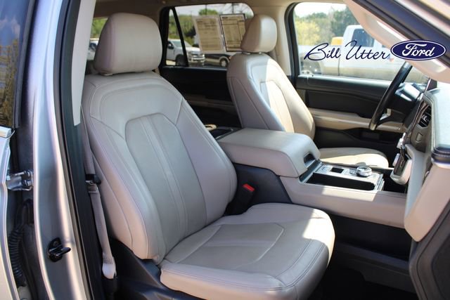 Certified 2024 Ford Expedition Limited RWD image 11