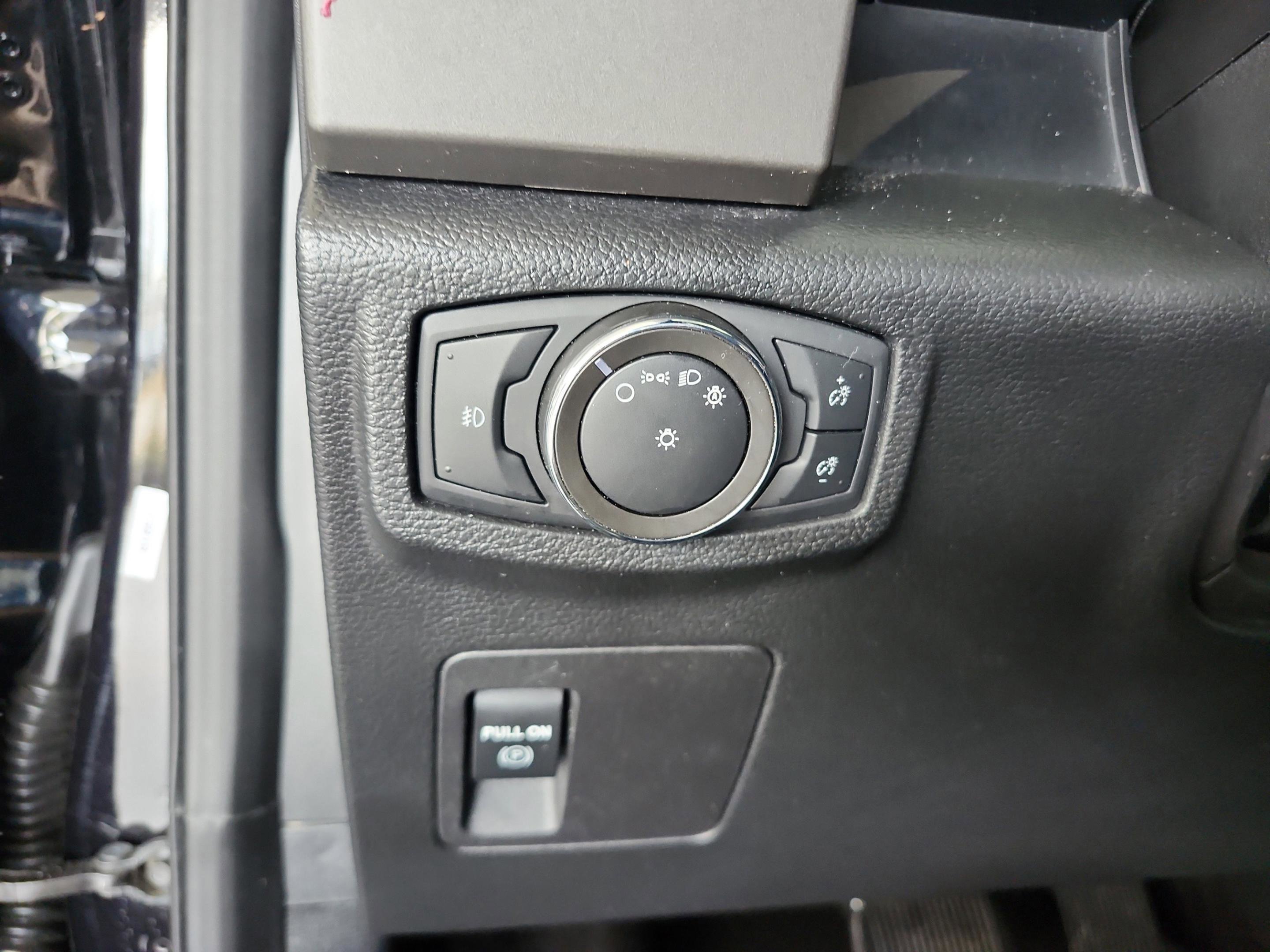 Certified 2021 Ford Expedition XLT image 13