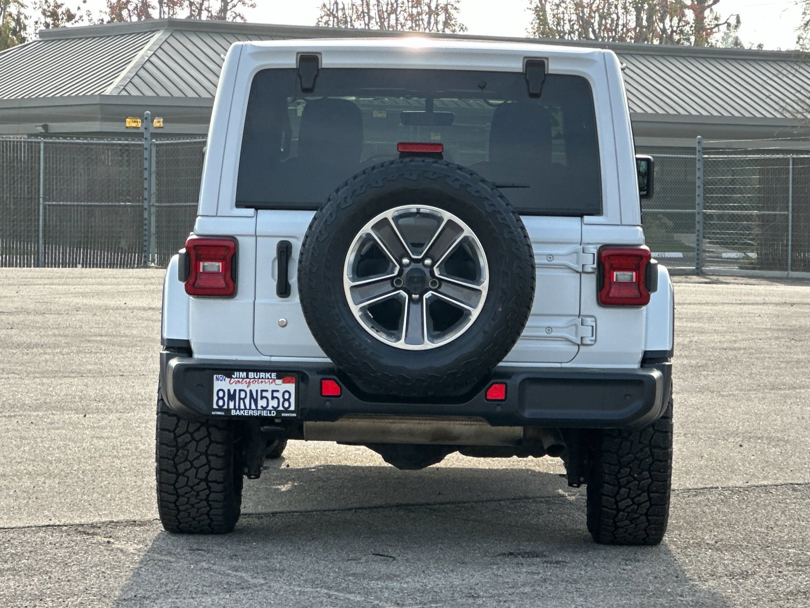 Used 2020 Jeep Wrangler Unlimited Sahara image 5