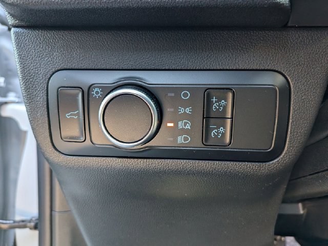 Certified 2025 Ford Escape ST-Line w/ Tech Pack #1 AWD/4WD image 14