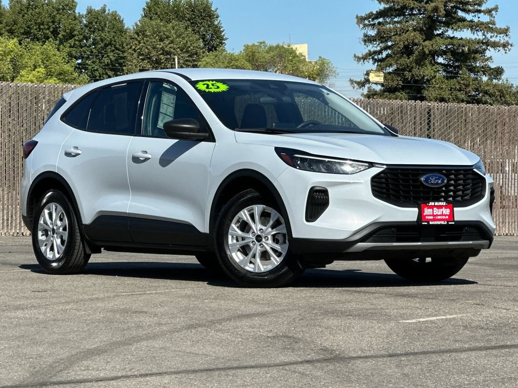 Certified 2025 Ford Escape Active FWD image 1