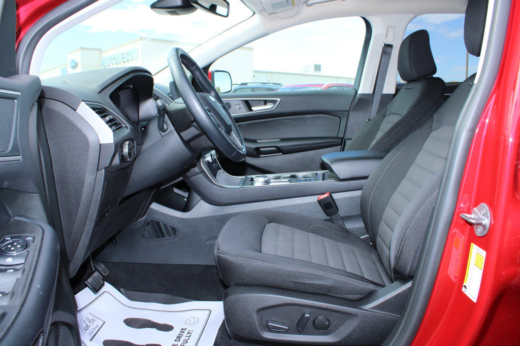 Certified 2024 Ford Edge SEL AWD/4WD image 35