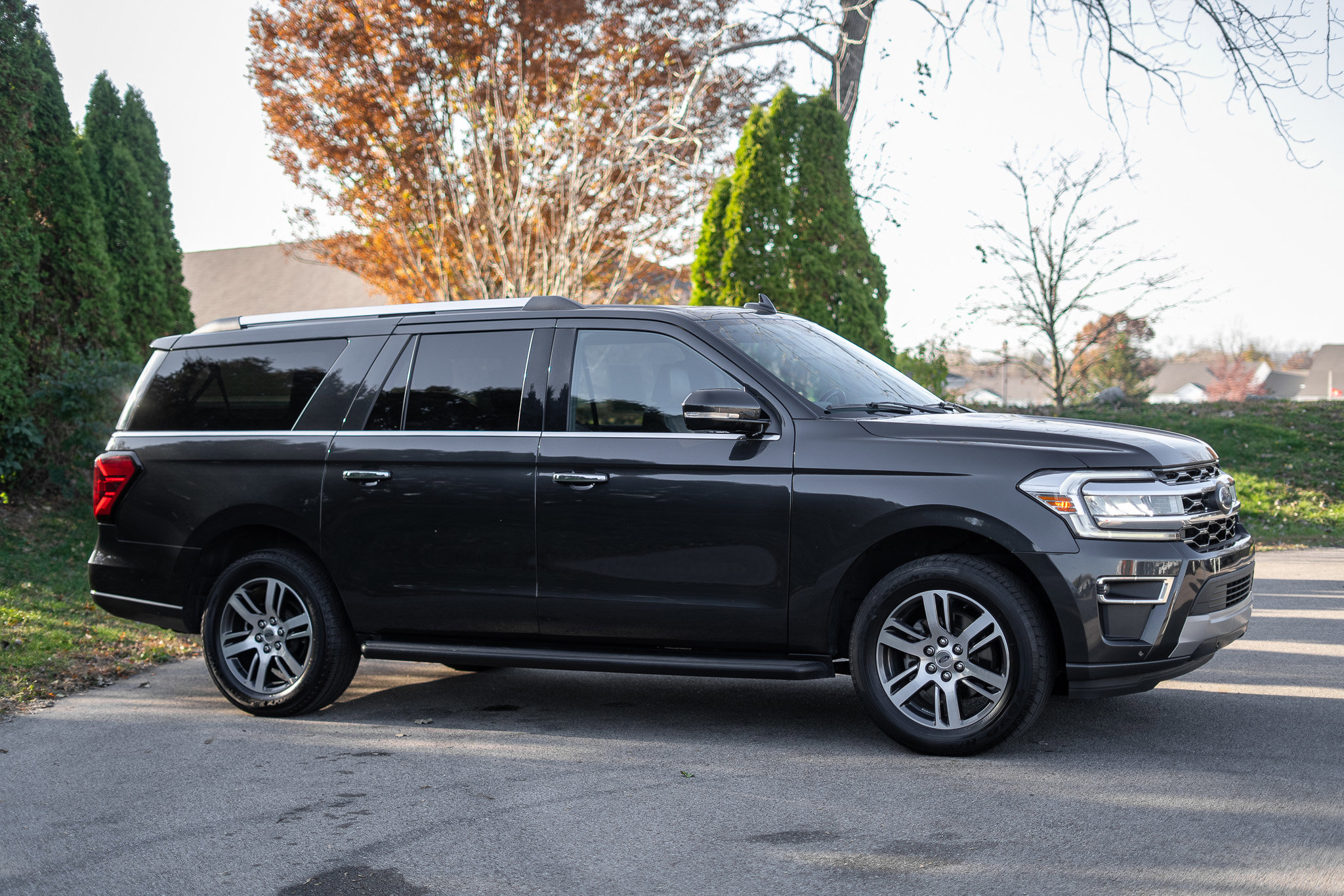 Certified 2024 Ford Expedition Max Limited image 4