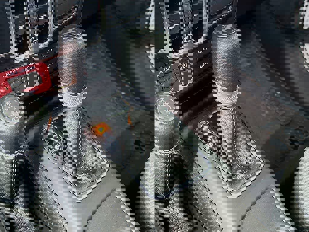 Used 2024 Jeep Wrangler Willys image 23