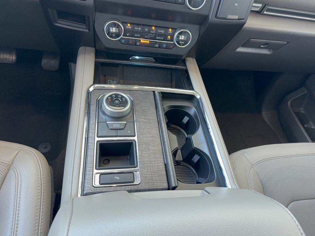 Certified 2021 Ford Expedition Max Limited image 24
