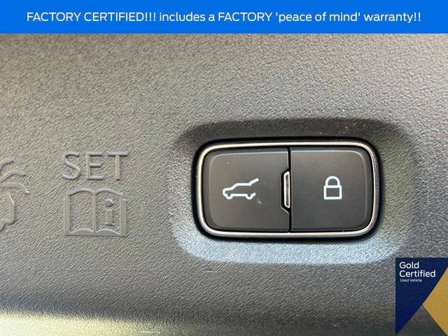 Certified 2025 Ford Expedition Max Platinum w/ Driver's Package AWD/4WD image 17