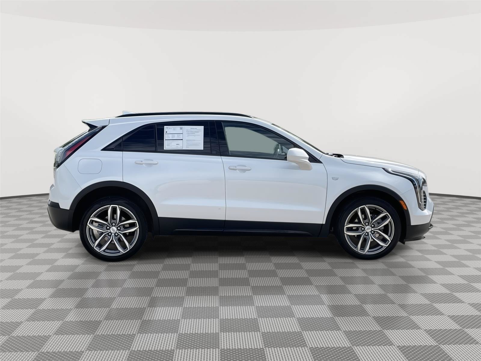 Used 2020 Cadillac XT4 Sport w/ Cold Weather Package AWD/4WD image 6