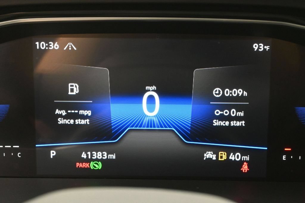 Used 2023 Volkswagen Jetta SE FWD image 3
