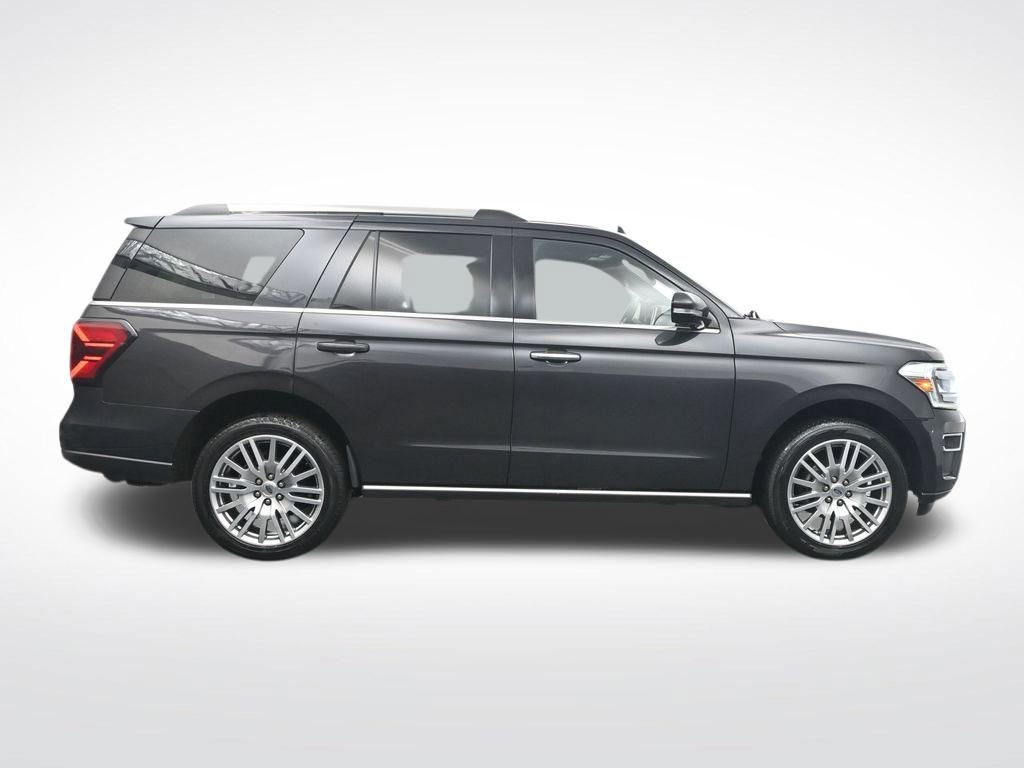 Certified 2024 Ford Expedition Limited RWD image 4
