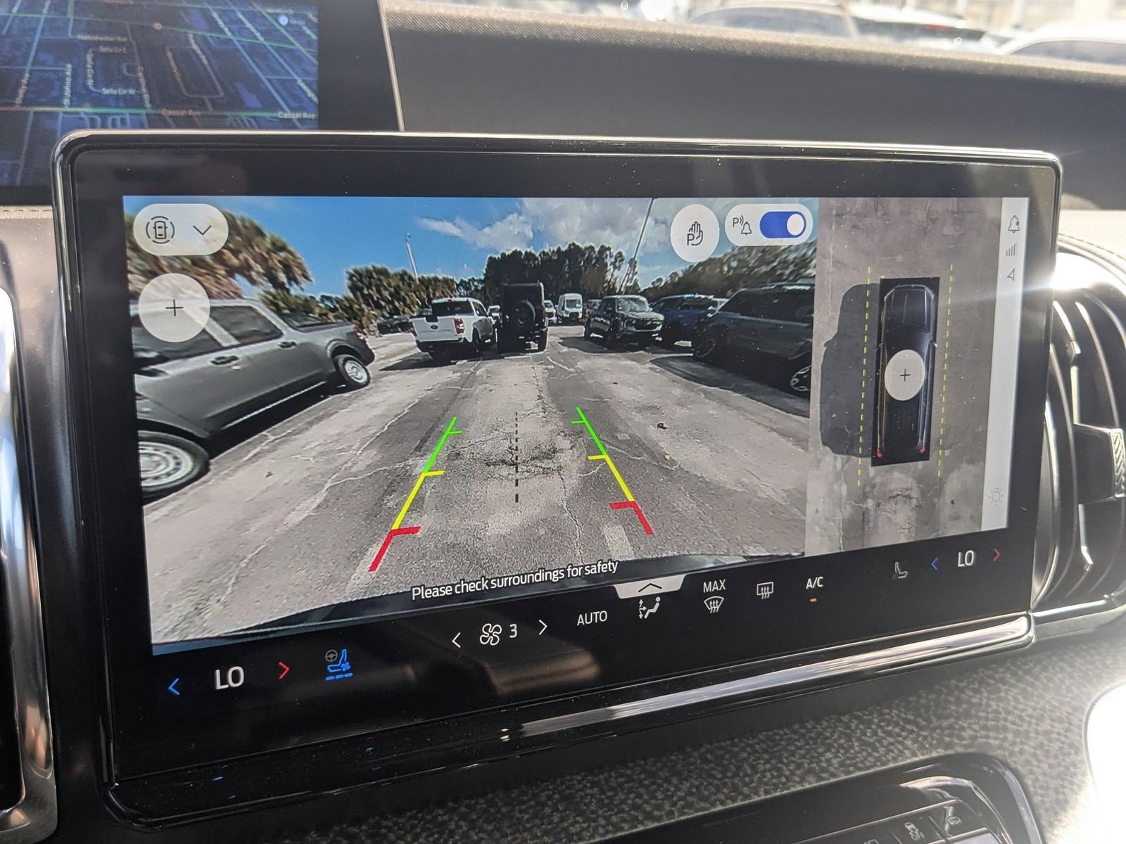 Certified 2025 Ford Expedition Tremor AWD/4WD image 24