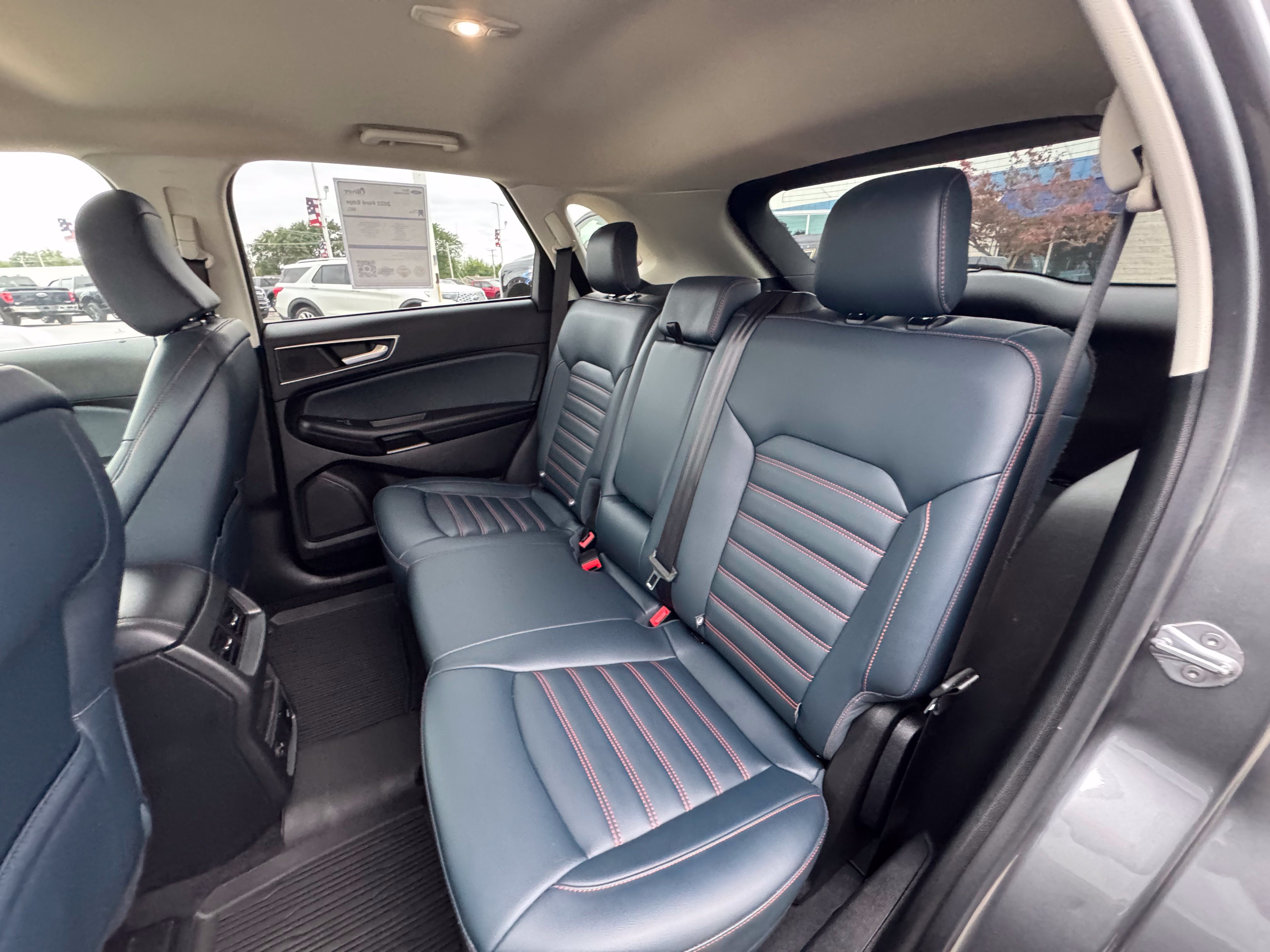 Certified 2022 Ford Edge SEL w/ Sport Appearance Package AWD/4WD image 27
