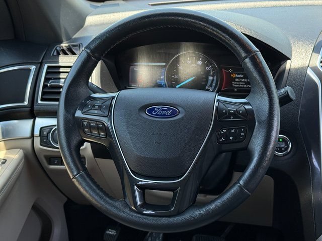 Certified 2018 Ford Explorer Limited AWD/4WD image 18