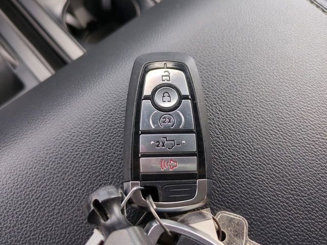 Certified 2022 Ford F150 XLT w/ Equipment Group 302A High image 33