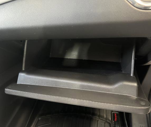 Used 2020 Chevrolet Equinox LT image 33