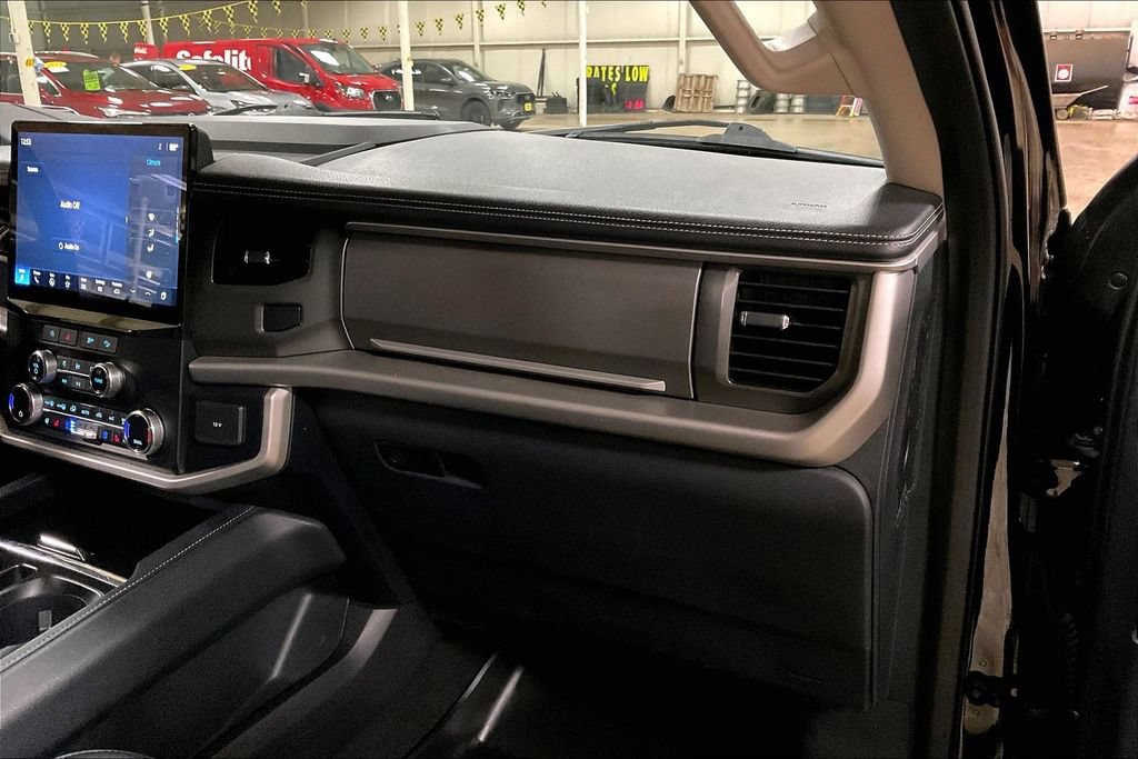 Certified 2024 Ford Expedition Max XLT AWD/4WD image 15