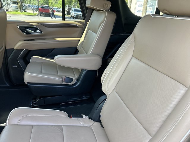 Used 2024 Chevrolet Tahoe Premier AWD/4WD image 25