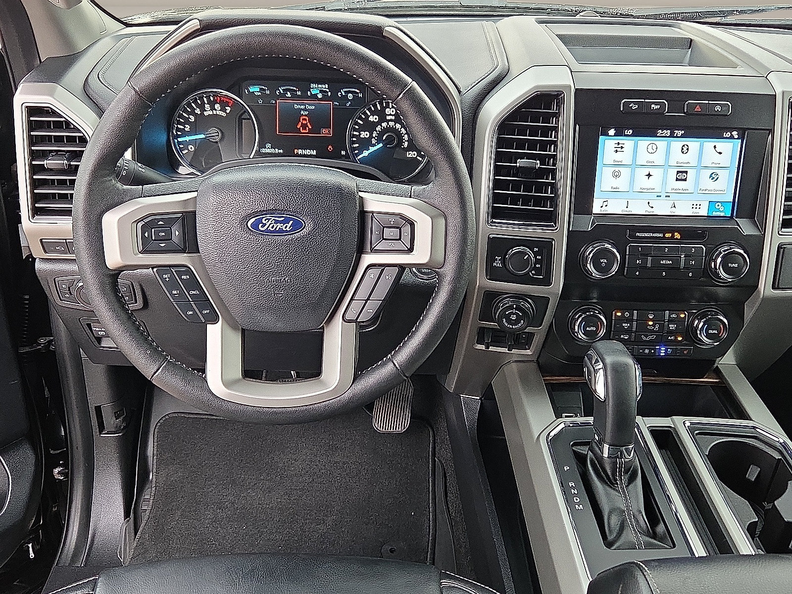 Certified 2019 Ford F150 Lariat AWD/4WD image 11