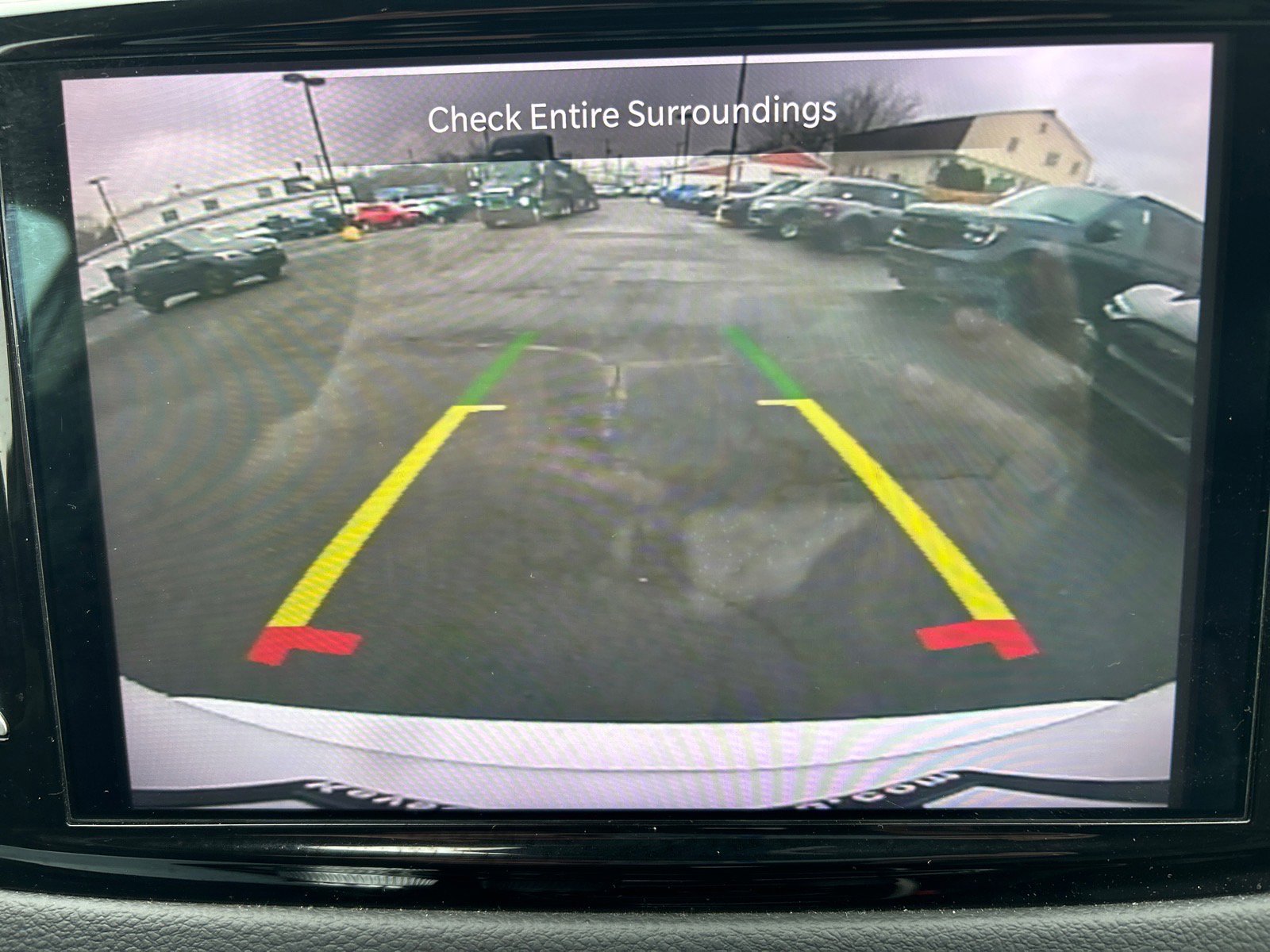 Used 2023 Chrysler Pacifica Touring-L image 29