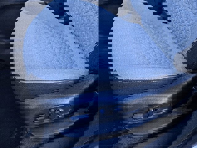 Used 2022 Chevrolet Equinox LS w/ LS Convenience Package image 11