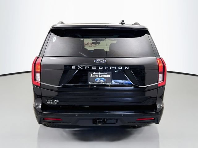 Certified 2025 Ford Expedition Active AWD/4WD image 6