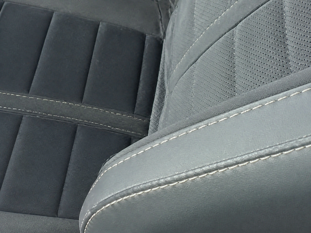 Used 2020 Dodge Challenger R/T RWD image 17